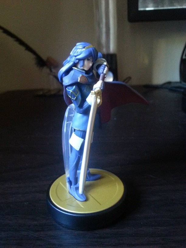 Lucina-Right