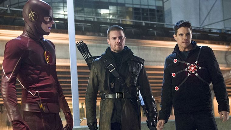 How Do The Final Few Arrow And The Flash Episodes Tie Together ...