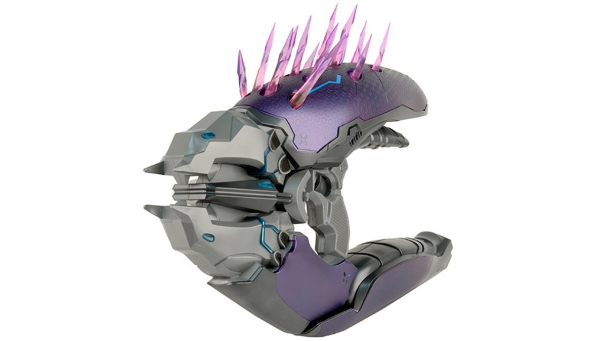 Halo 5 Guardians Needler Replica Collector's Edition