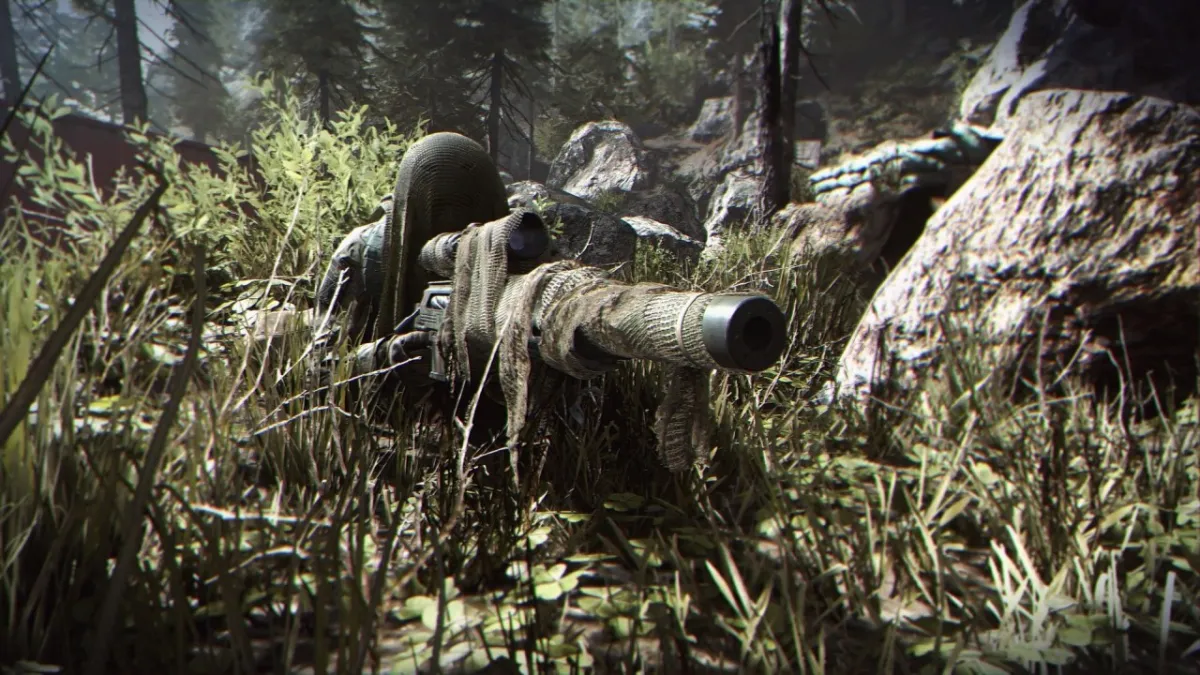 COD:MW sniper taking position.