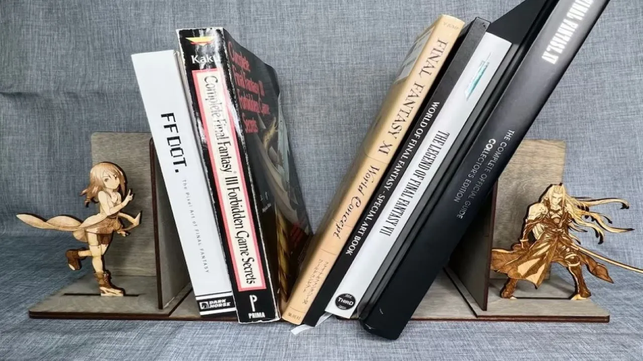 Final-Fantasy-Bookends-for-Best-Final-Fantasy-Gifts